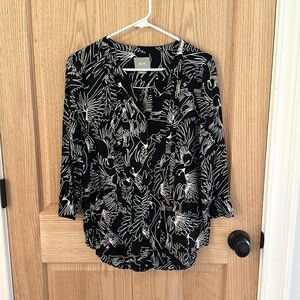 Anthropologie Black and White Bird Maeve Shirt - Size 4